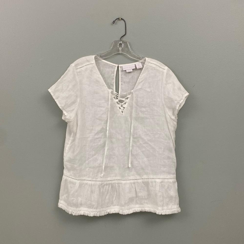 Rachel Ashwell 100% Linen Large White Lace Up Top.